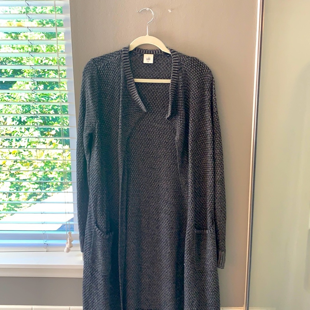 Like new size M Cabi cardigan